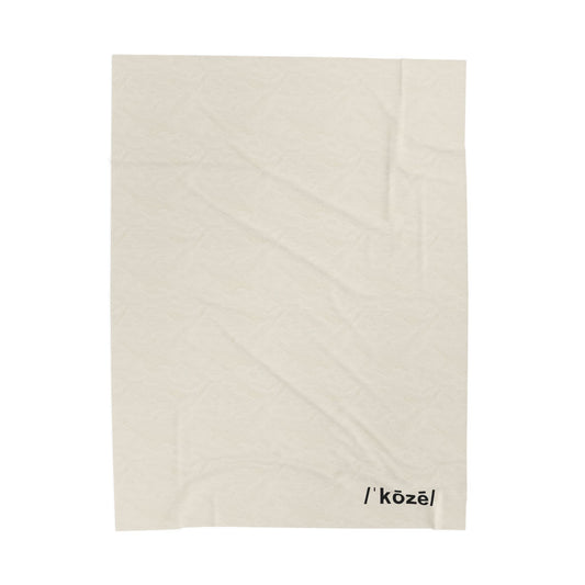 Plush Blanket — Minimal 'kōzē' Cozy Velveteen Throw